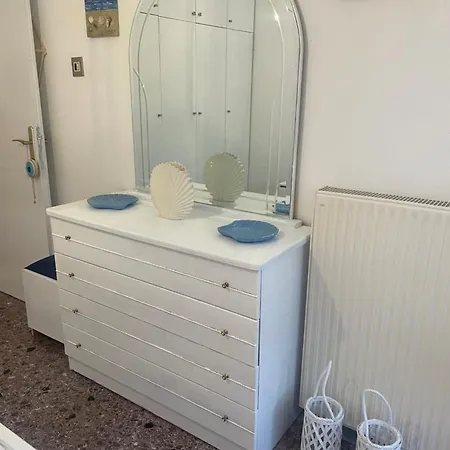 Joes Seafront Summer House Holiday home Vergia